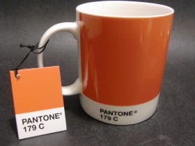 Pantone Mug | Kaffeebecher fr Grafiknerds | 179 C