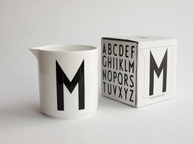 Milchkännchen | Arne Jacobsen | Design Letters