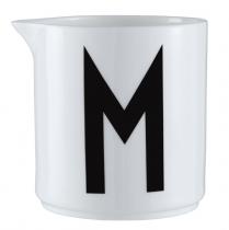 B | Typographie Tasse | Arne Jacobsen | Design Letters