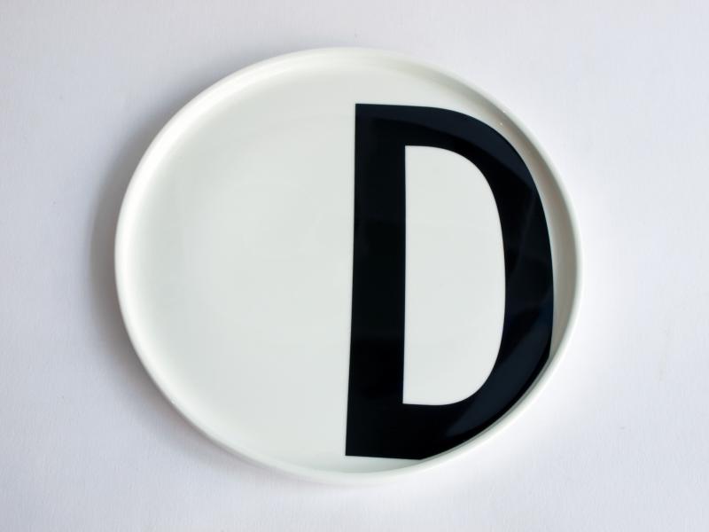 D| Typographie Teller | Arne Jacobsen | Design Letters