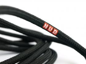 NUD Base | schwarz | Kabel und Betonfassung 