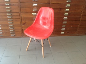 Fiberglas Side Chair DSW rot | Eames |1950