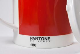 Pantone | Teekanne für Grafiknerds | 186 rot