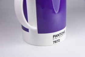 Pantone | Milchkanne | 7672 lila