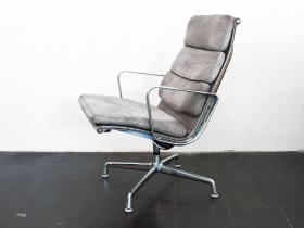 Soft Pad Alu Chair | EA 216 | Eames 