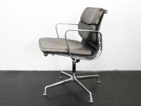 Soft Pad Alu Chair | EA 208 | Eames 