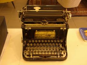 Alte Schreibmaschine / Continental / Wanderer Werke