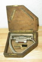 Uraltes Messgert / Winkelmesser